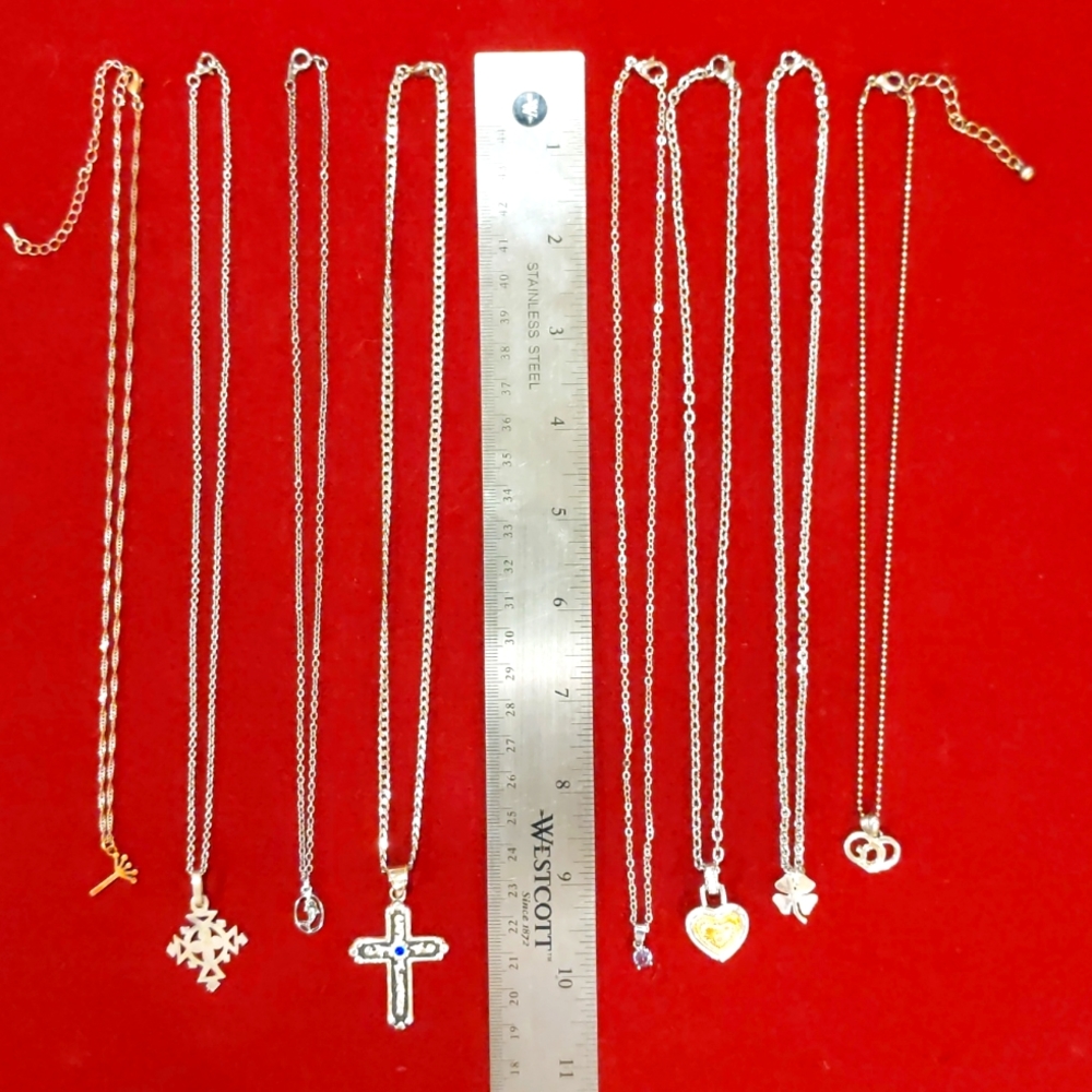 Mixed Lot of 8 Silver Toned Fashion Jewelry Necklaces with Charms / Pendants